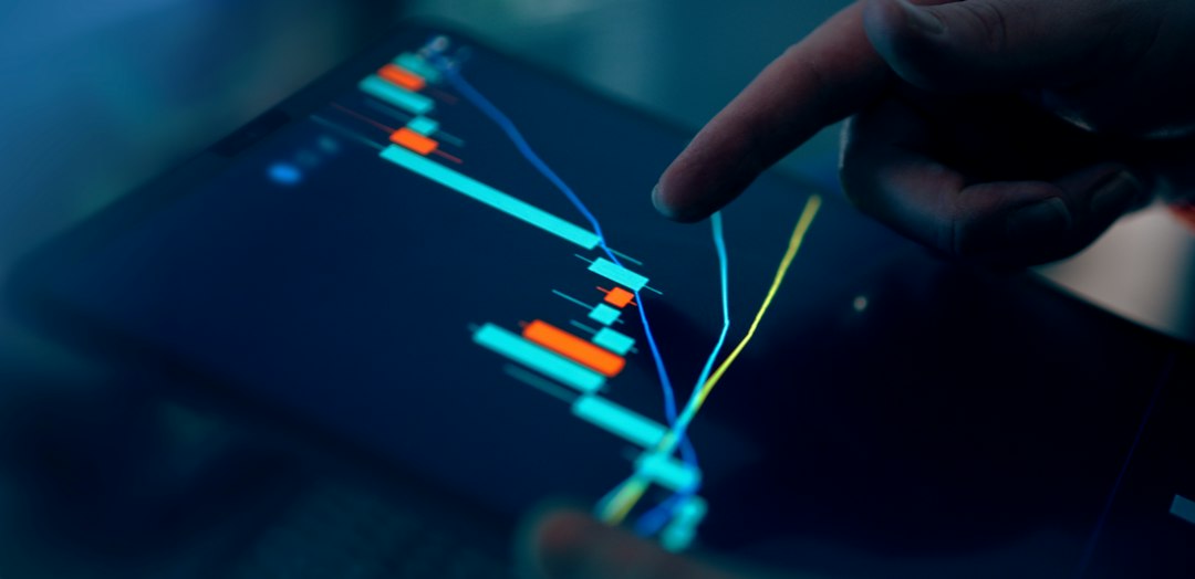 Ações em Recordes com 'Trepidações' no Mercado