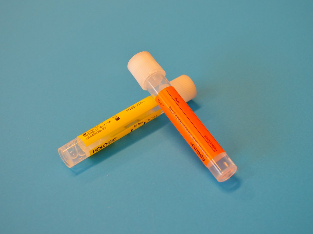 Elizabeth Holmes to Transfer to Halfway House in August 2027