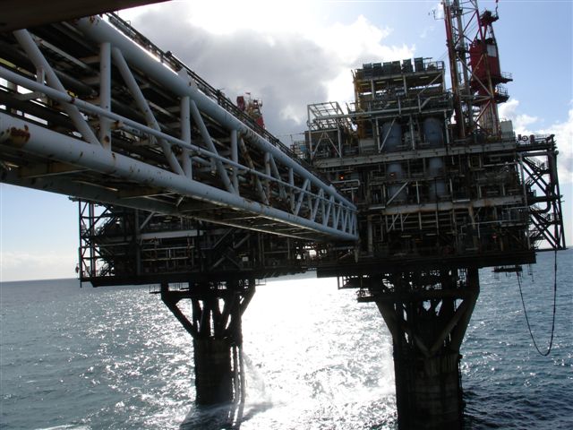 Jackdaw approval unlocks North Sea gas output, lifts UK energy shares