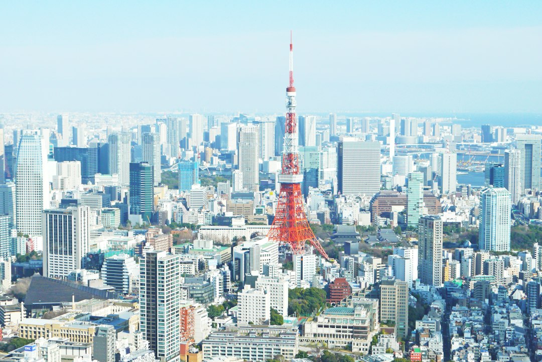 Japan’s Two-Year Bond Sale Draws Stronger Demand on High Yields