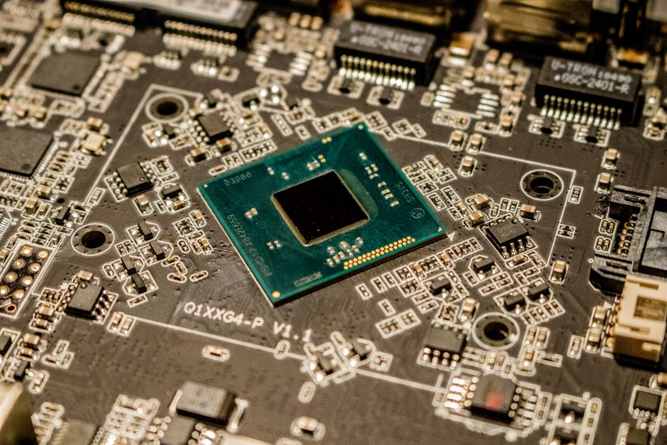 Justice Dept. Investigates Nvidia Deal With Groq