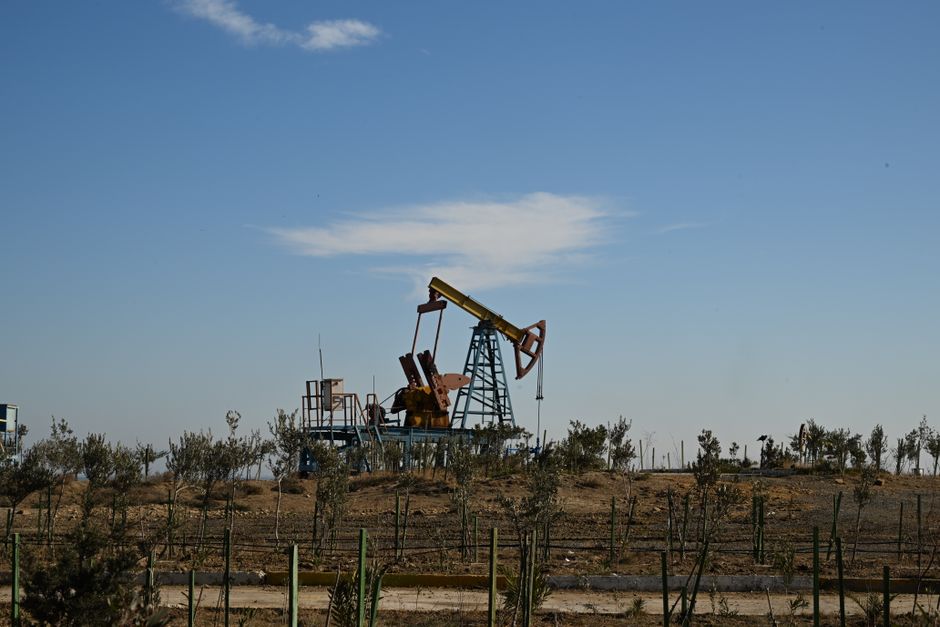 Oil Prices Rise After U.S. and Iran Trade Strikes