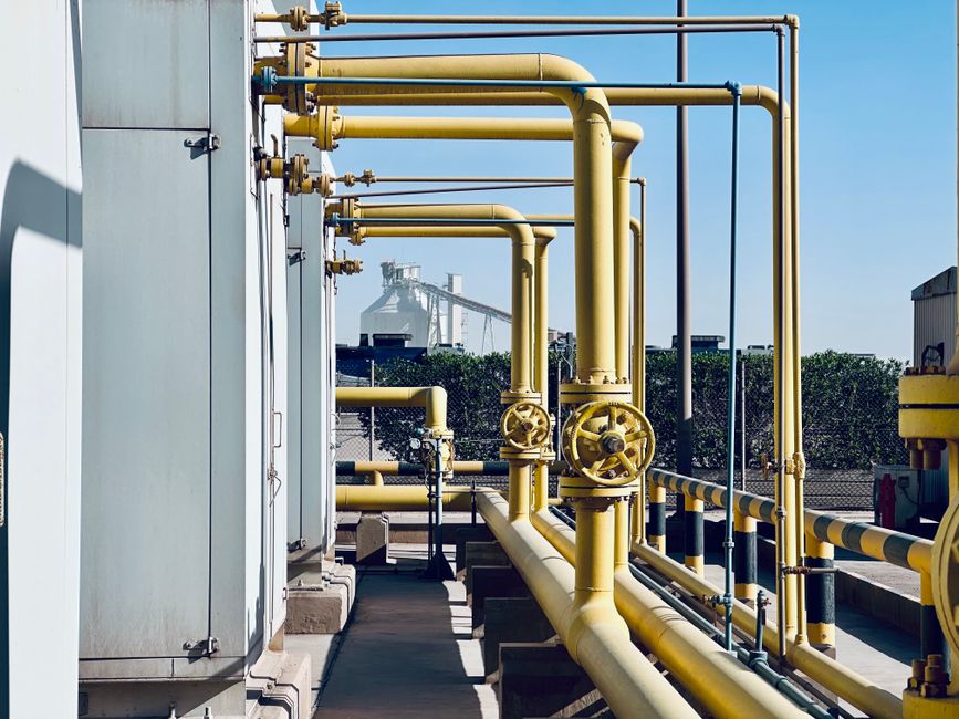 Saudi Oil Exports Face Heightened Threats After Attacks on Pipeline