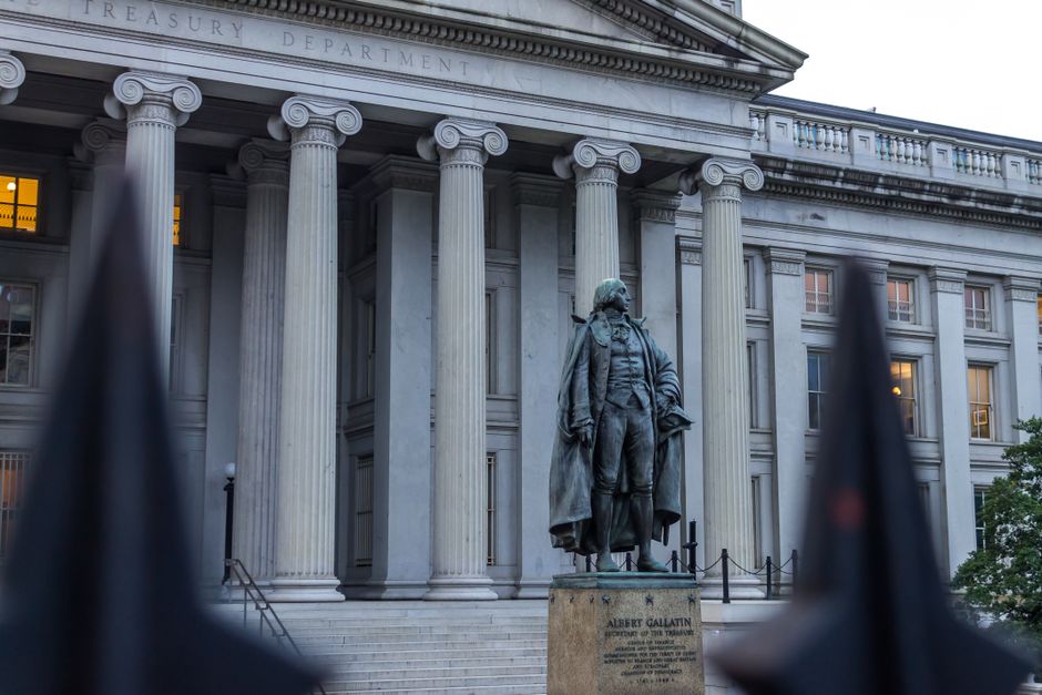 Treasuries Rise After Fed’s Waller Notes Progress on Inflation