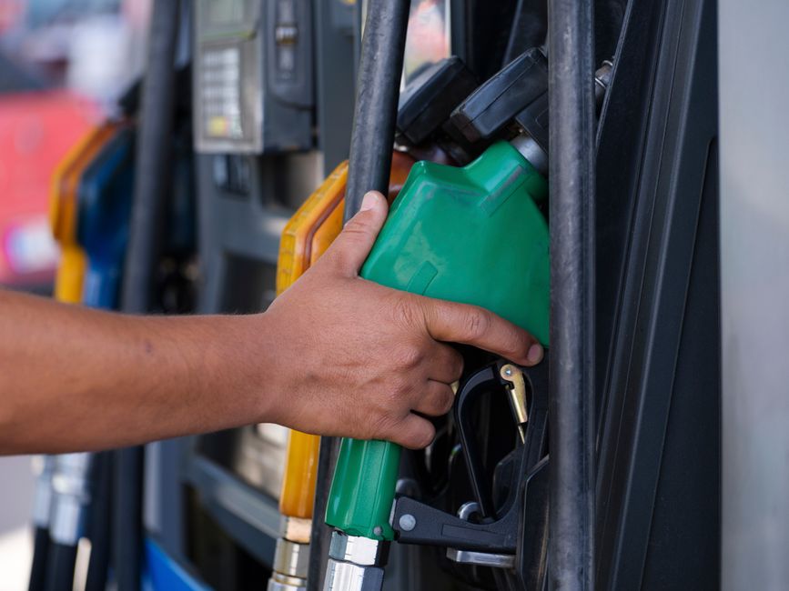 Trump Blames Ukraine for Global Diesel Shortage
