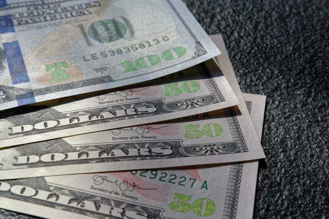 US Dollar to Gain From Capital Flows: Market Analysis